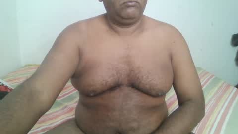 Snapshot of beargryzzly chatting on December 2024 03:15:01 AM Grizzly online show from December 2024 03:15:01 AM