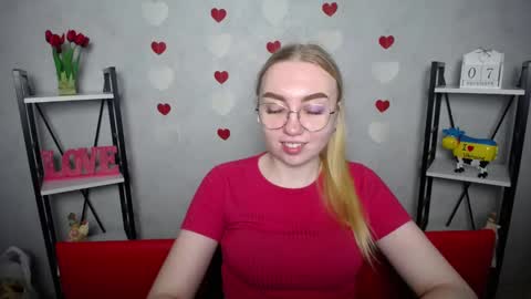 Snapshot of beatriceflyy chatting on December 2024 10:12:02 AM BeatriceFlyy online show from December 2024 10:12:02 AM