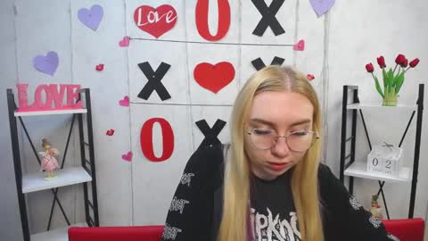 Snapshot of beatriceflyy chatting on February 2025 06:15:01 AM BeatriceFlyy online show from February 2025 06:15:01 AM