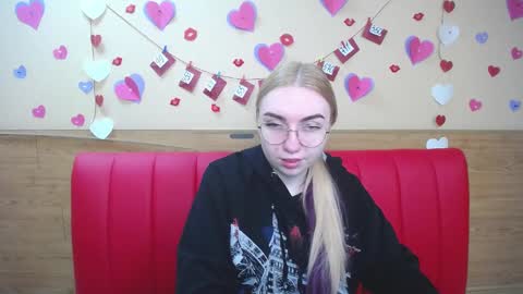 Snapshot of beatriceflyy chatting on March 2025 06:13:02 AM BeatriceFlyy online show from March 2025 06:13:02 AM