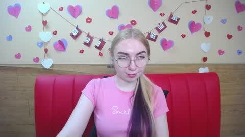 Snapshot of beatriceflyy chatting on March 2025 02:23:02 PM BeatriceFlyy online show from March 2025 02:23:02 PM