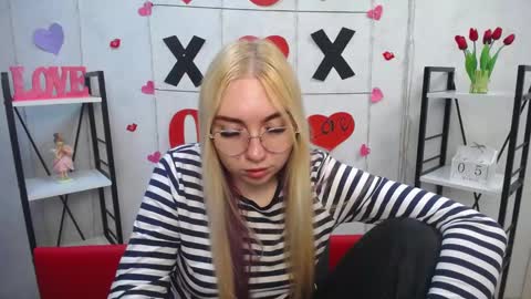 Snapshot of beatriceflyy chatting on March 2025 09:27:02 AM BeatriceFlyy online show from March 2025 09:27:02 AM