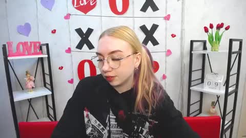 Snapshot of beatriceflyy chatting on March 2025 09:43:01 AM BeatriceFlyy online show from March 2025 09:43:01 AM