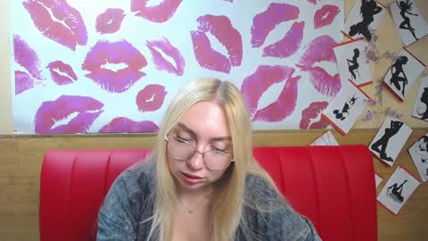 Snapshot of beatriceflyy chatting on September 2025 02:08:02 PM BeatriceFlyy online show from September 2025 02:08:02 PM