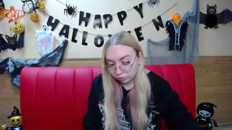 Snapshot of beatriceflyy chatting on October 2025 01:25:01 PM BeatriceFlyy online show from October 2025 01:25:01 PM