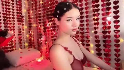 Snapshot of beatricemoonlight chatting on February 2026 12:00:01 PM My name is Beatrice Like my broadcast pls 3 online show from February 2026 12:00:01 PM