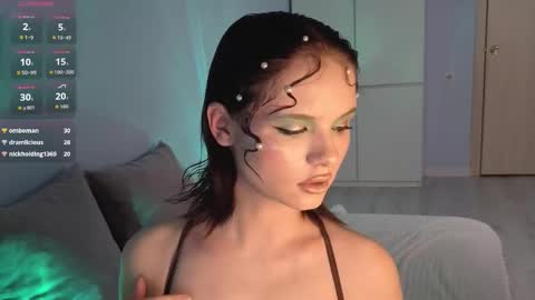 Snapshot of beatricemoonlight chatting on February 2026 11:06:02 AM My name is Beatrice Like my broadcast pls 3 online show from February 2026 11:06:02 AM