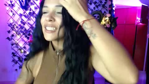 Snapshot of beautibellah chatting on December 2025 01:12:02 AM beautibellah online show from December 2025 01:12:02 AM