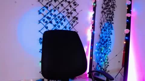 Snapshot of beautibellah chatting on February 2026 02:04:02 AM beautibellah online show from February 2026 02:04:02 AM