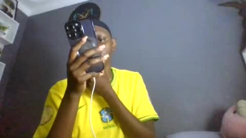 Snapshot of beautie699392 chatting on July 2026 10:13:01 PM Lil stunner online show from July 2026 10:13:01 PM