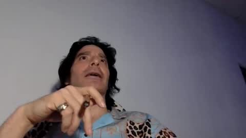 Snapshot of beautifukk chatting on January 2025 02:27:02 AM beautifukk online show from January 2025 02:27:02 AM