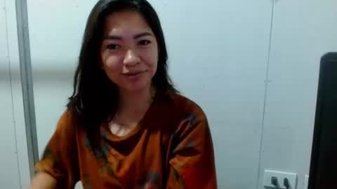 Smiley online show from November 2025 05:17:01 AM