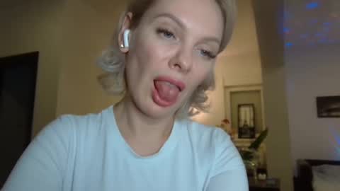 Beautifulkollette online show from January 2025 08:35:01 PM