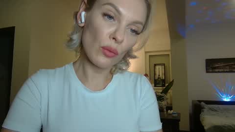 Beautifulkollette online show from January 2025 08:01:01 PM