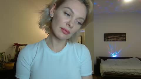 Beautifulkollette online show from January 2025 11:25:01 AM