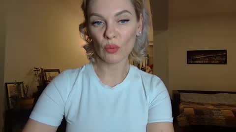 Beautifulkollette online show from January 2025 07:28:02 PM