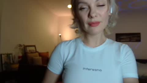 Beautifulkollette online show from January 2025 07:32:01 PM