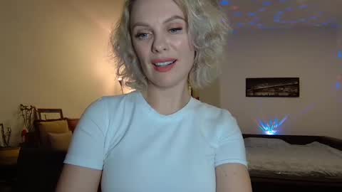 Beautifulkollette online show from February 2025 08:38:02 PM