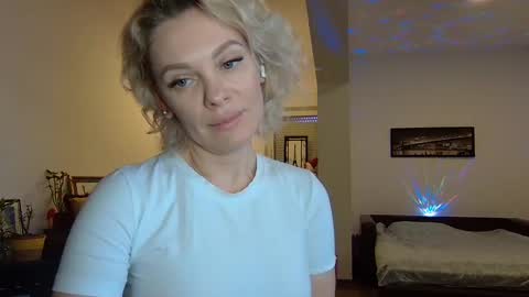 Beautifulkollette online show from February 2025 11:34:01 AM