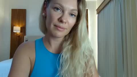 Beautifulkollette online show from October 2025 05:54:02 AM