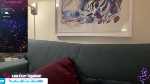 Snapshot of beautifull_sin69 chatting on December 2024 08:26:01 AM MONSTAHEAD69 online show from December 2024 08:26:01 AM