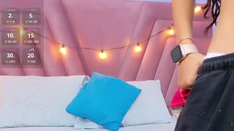 Shalom  online show from November 2025 07:27:01 PM