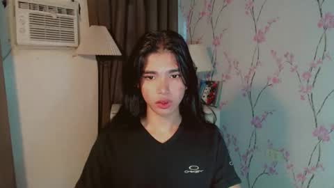 Snapshot of beautifultrixie chatting on January 2026 06:49:02 AM TRIXIE online show from January 2026 06:49:02 AM