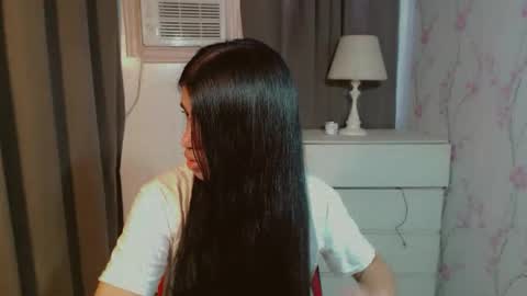 TRIXIE online show from April 2026 07:56:01 AM