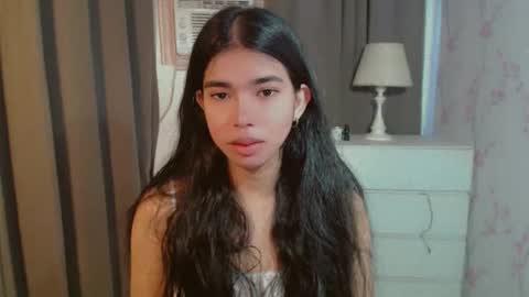 TRIXIE online show from April 2026 02:16:01 AM