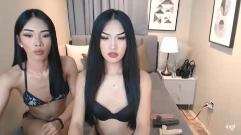 PEARL X NIKKI online show from June 2026 07:14:01 PM