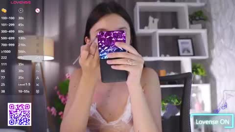 Polly  online show from June 2026 04:37:01 AM