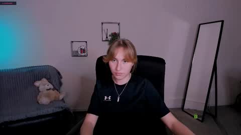 beauty_ginger online show from September 2025 12:27:02 PM