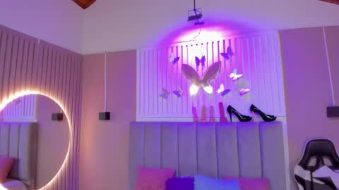 Chantall online show from March 2026 03:30:01 AM