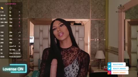 Snapshot of beauty_nina chatting on April 2026 05:23:01 AM beauty_nina online show from April 2026 05:23:01 AM