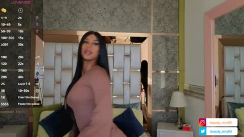 beauty_nina online show from May 2026 01:30:01 PM