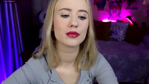 beauty Sasha online show from November 2025 02:50:01 PM