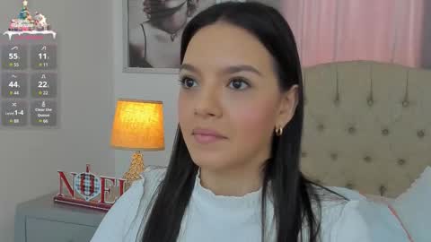 Ariana Reyes online show from December 2025 12:34:02 PM