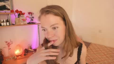 Eliise online show from May 2026 02:10:01 PM