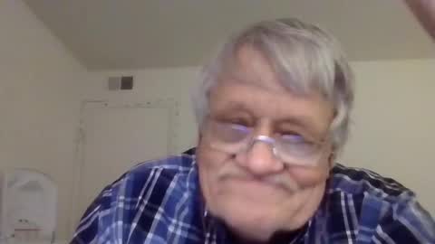 Snapshot of beautytomyeyes chatting on January 2025 03:58:02 AM beautytomyeyes online show from January 2025 03:58:02 AM