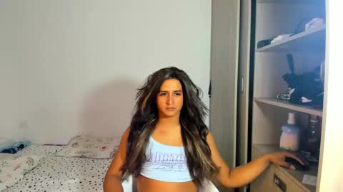 Snapshot of beba_dance chatting on February 2026 09:11:02 PM Lacosta online show from February 2026 09:11:02 PM