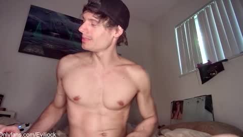 bebe  dust online show from October 2025 01:34:01 PM