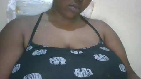 bebswee21 online show from May 2026 10:23:01 AM