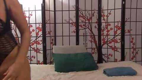 Snapshot of beccadelux chatting on October 2025 04:54:01 AM BeccaDelux online show from October 2025 04:54:01 AM