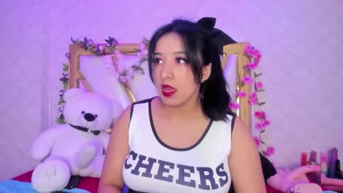 Becca Mathew online show from November 2025 01:51:02 AM