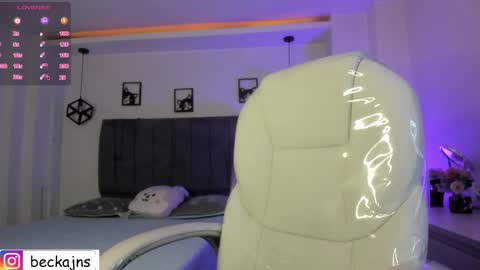 Snapshot of beck__jones chatting on October 2025 02:17:02 PM Marzhie online show from October 2025 02:17:02 PM