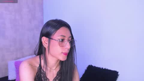 Snapshot of becky__g chatting on October 2025 05:30:01 AM becky__g online show from October 2025 05:30:01 AM