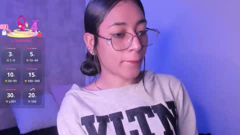 Snapshot of becky__g chatting on November 2025 03:38:02 AM becky__g online show from November 2025 03:38:02 AM