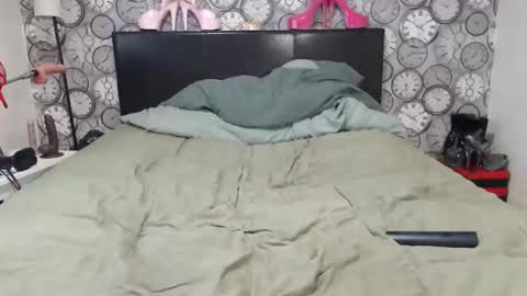 Becky online show from November 2025 08:45:01 AM