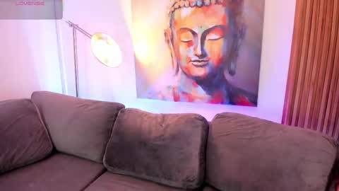 Victoria  online show from May 2026 10:56:01 AM
