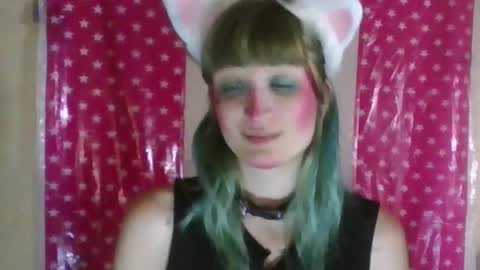 Beckytheclown online show from October 2025 10:52:02 PM